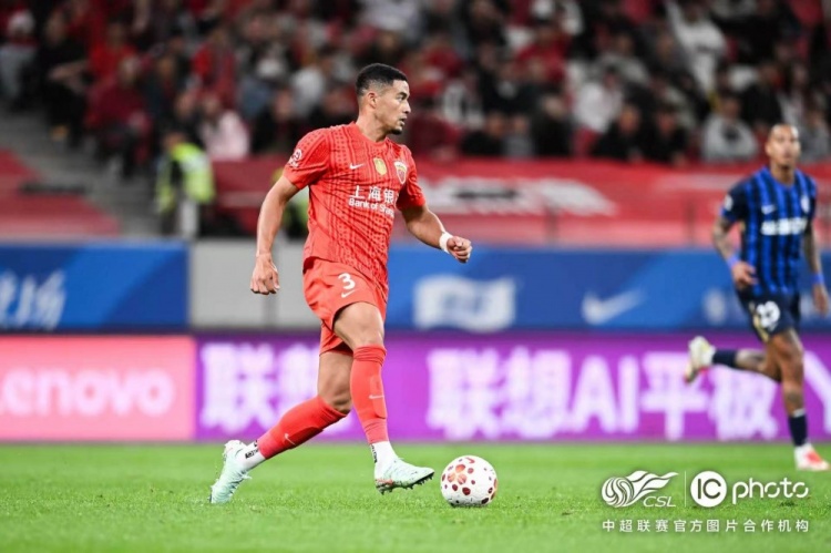 海港主場4-0完勝三鎮(zhèn)，安佩姆首球+劉祝潤傳射