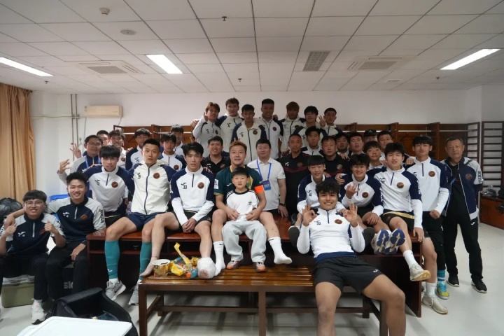 楊運第70分鐘頭槌定音 榆林礦工1-0力克北京勇士 楊運第70分鐘頭槌定音 榆林礦工1-0力克北京勇士