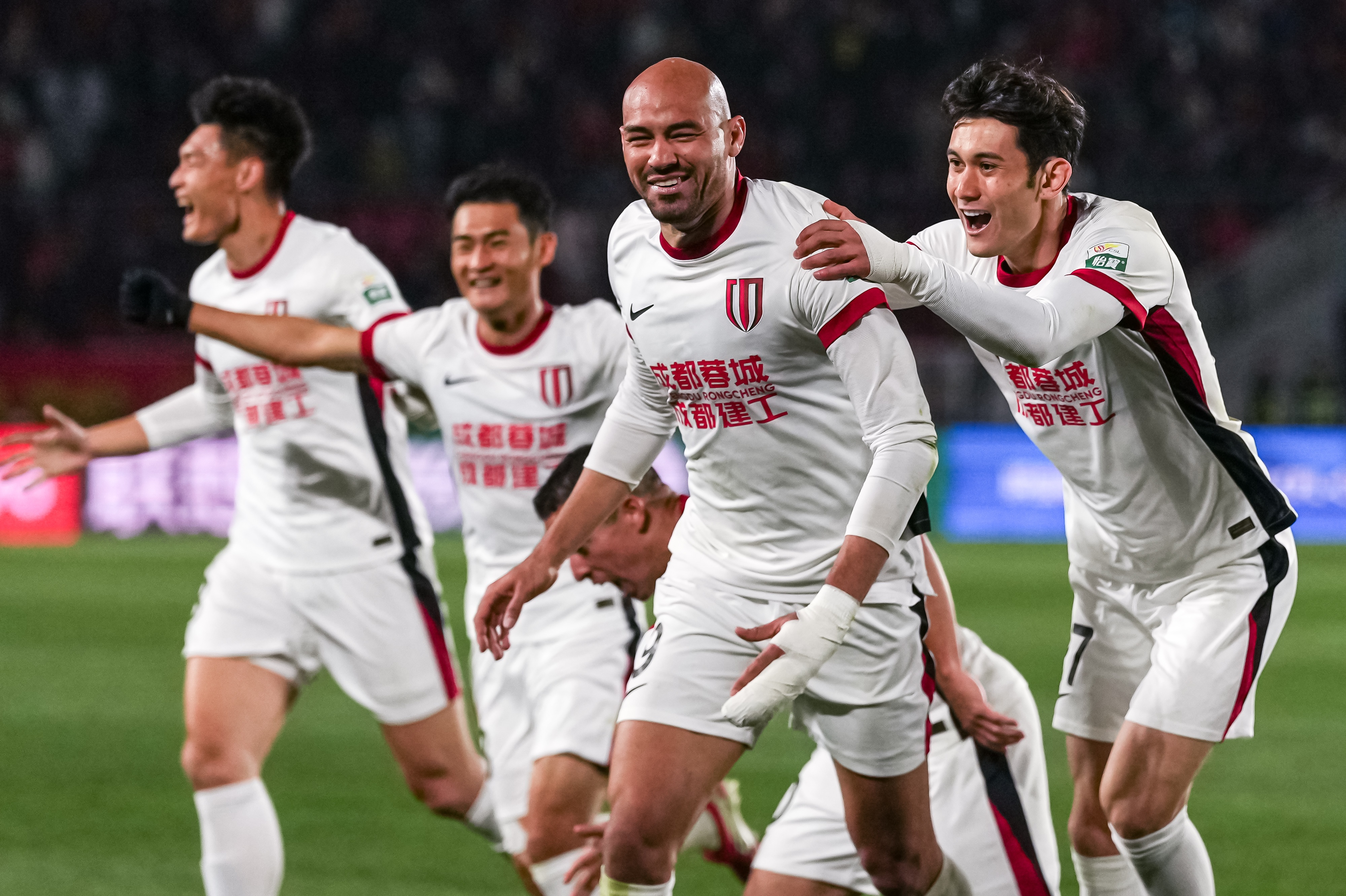 主場(chǎng)3-0完勝，蓉城終結(jié)對(duì)河南四連敗