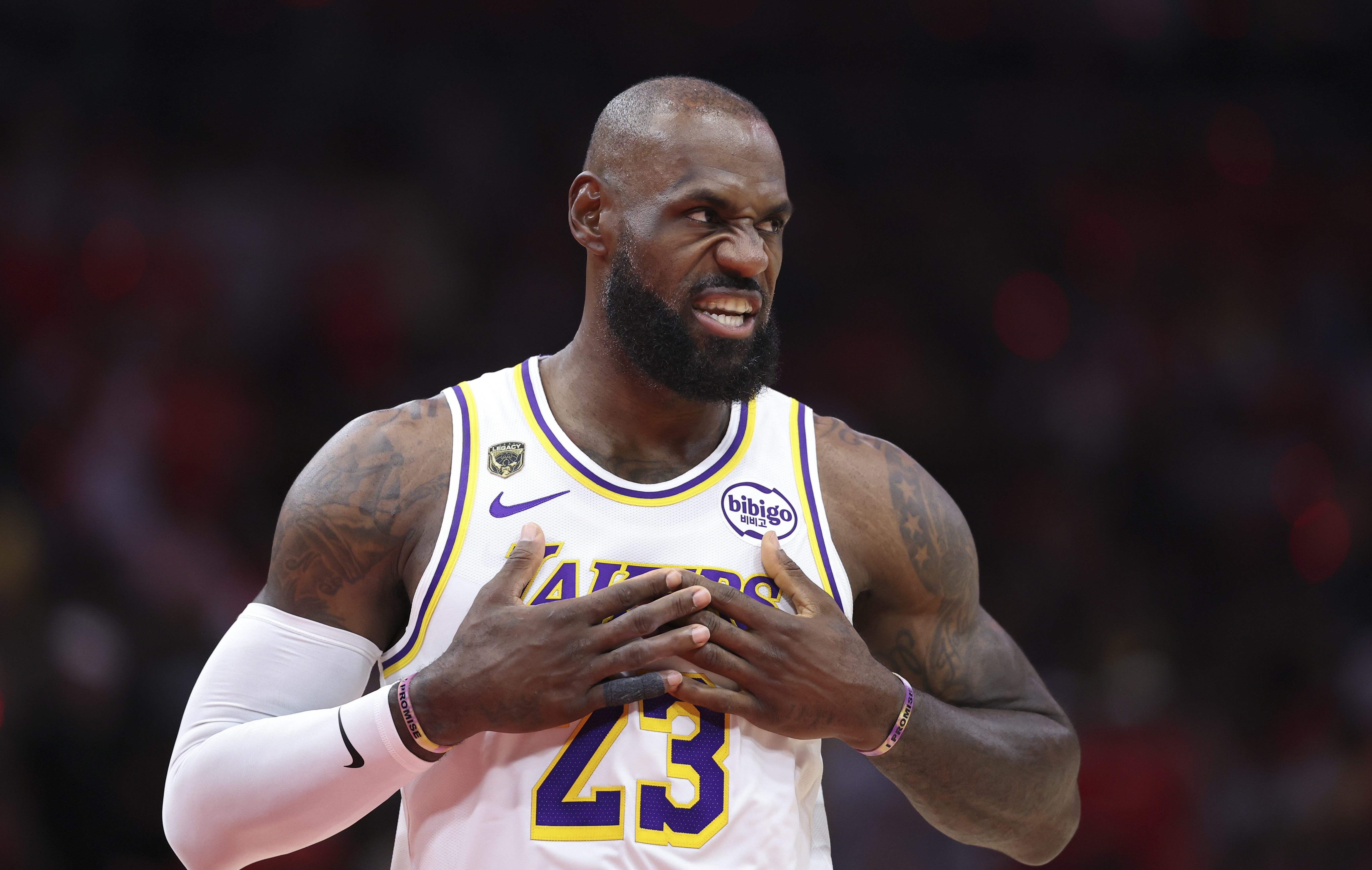 302場全勤！詹姆斯創(chuàng)NBA季后賽連續(xù)出場歷史紀錄